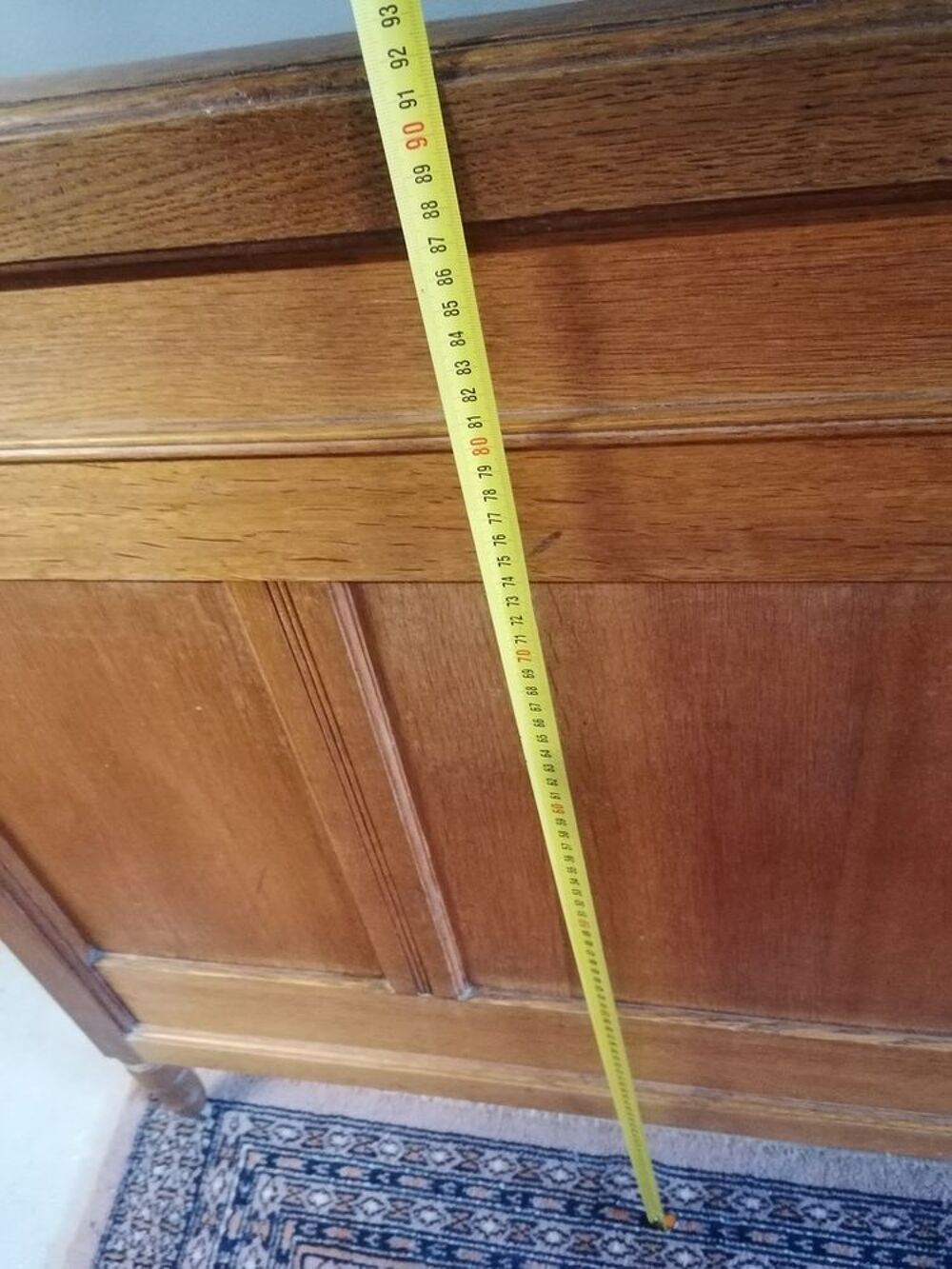 T&ecirc;te pied de lit sur roulettes Meubles