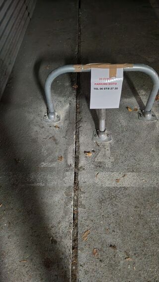  Parking / Garage � louer 9 m�