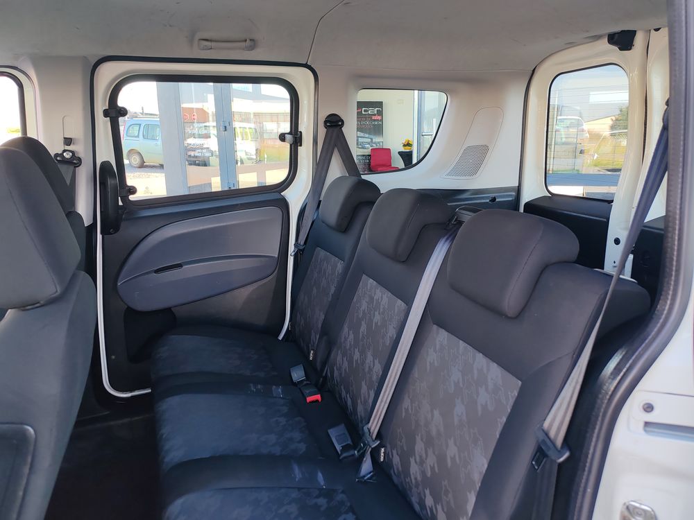 Combo VP OPEL COMBO 1.4 TUBO CNG 120 CV 5 PLACES 03/2018 69 821 KM 2018 occasion 54720 Lexy