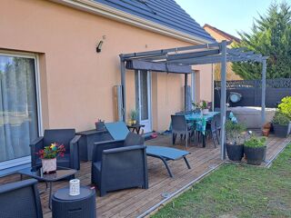  Maison � vendre 6 pi�ces 125 m� Fussy