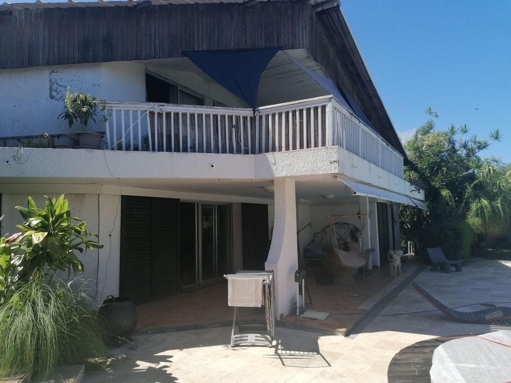 � vendre  Villa Saint-Gilles Les Bains (97434)