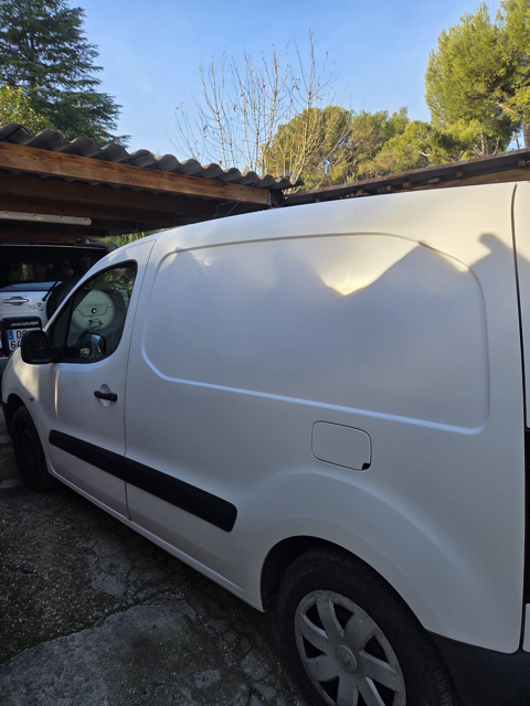 Peugeot Partner PARTNER FOURGON 121 L2 1.6 HDI 90 BVM5 CONFORT 2015 occasion Aubagne 13400