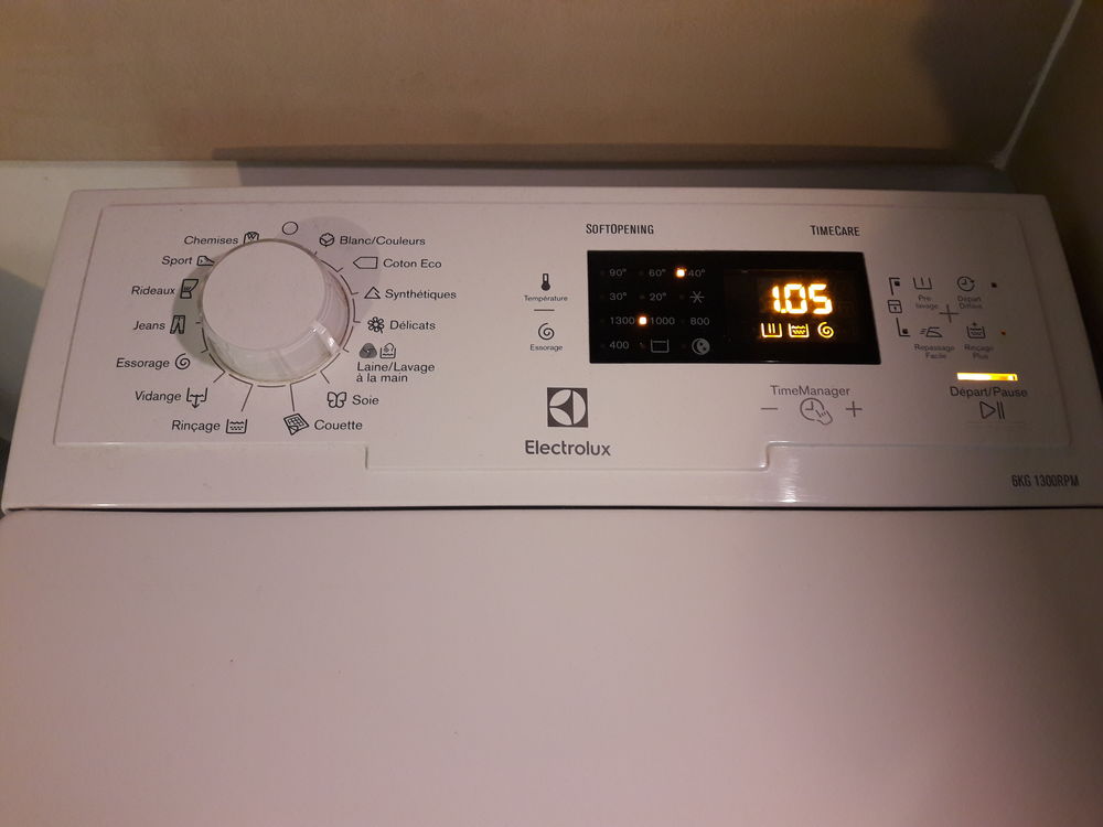 LAVE LINGE TOP ELECTROLUX 6 KG
R&eacute;f EWT1365EL2 Electroménager