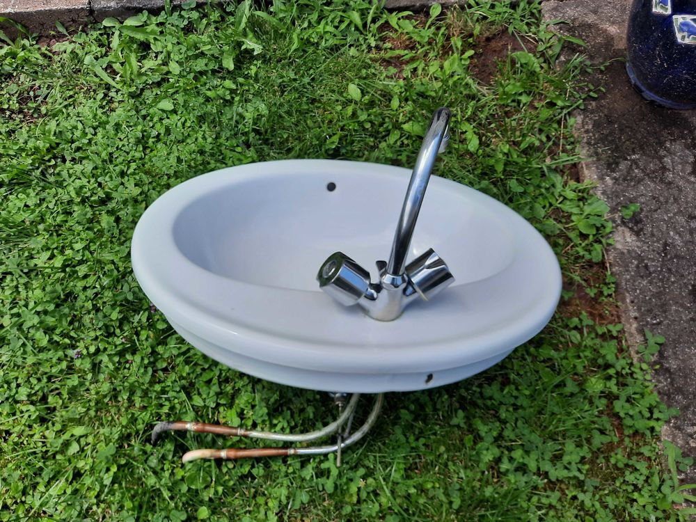 vasque c&eacute;ramique blanche Electroménager