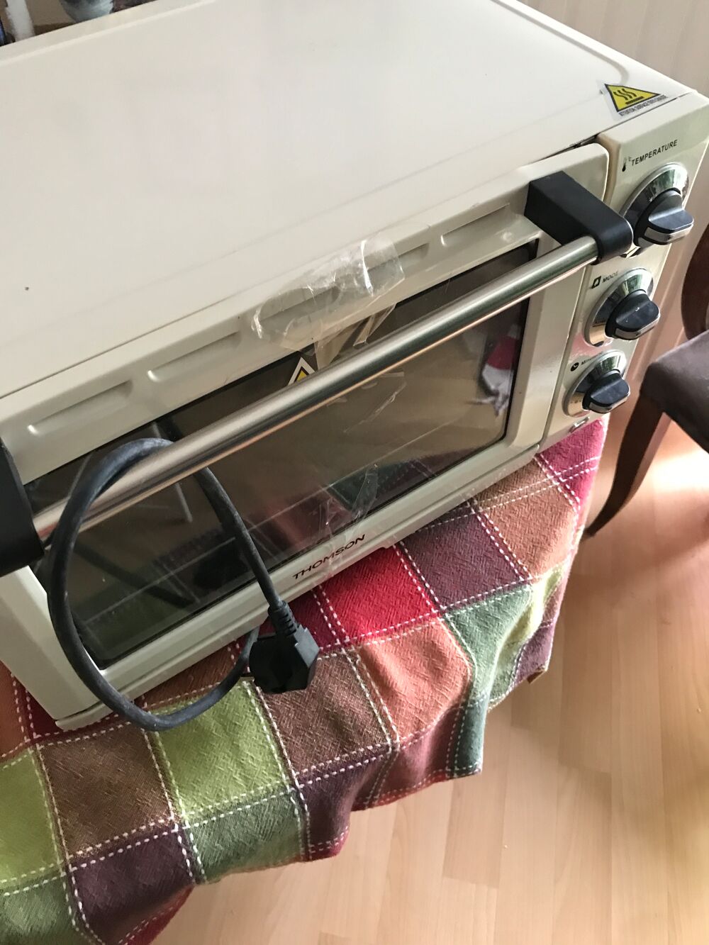 MINI FOUR : h27xl45xp33 Electroménager