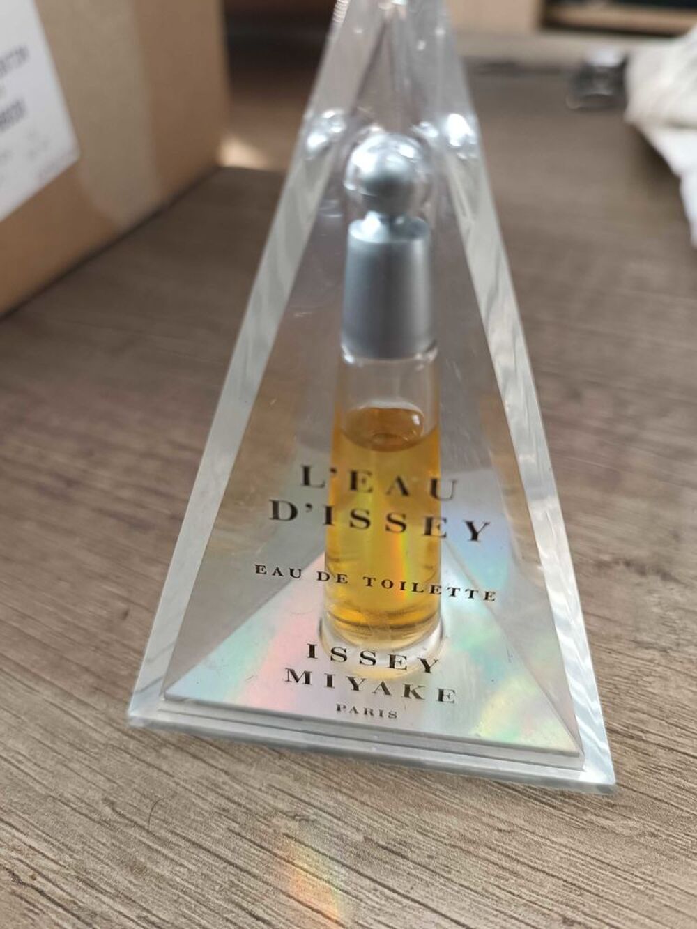 Miniature de parfum L eau d Issey de Issey Miyake 