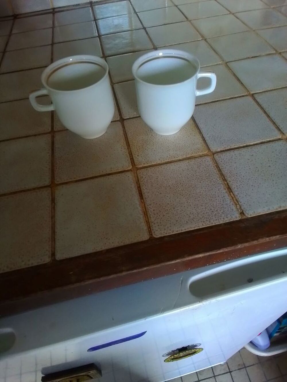 Lot de 2 belles tasses en porcelaine de Sologne Cuisine