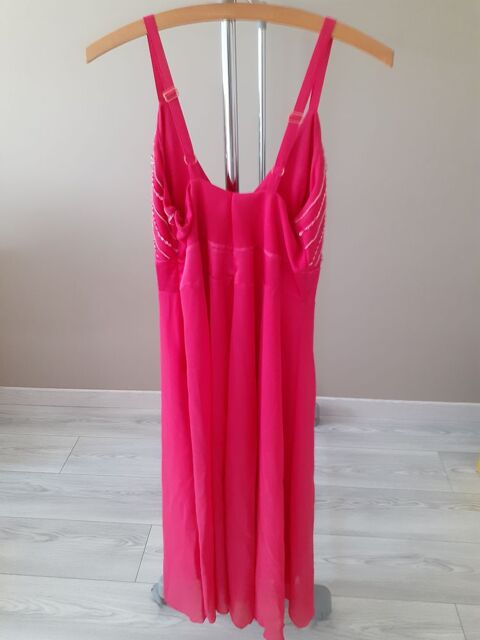 Robe de soir�e 15 Andr�zieux-Bouth�on (42)