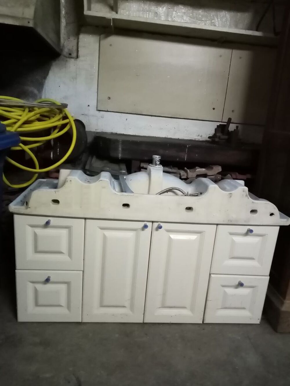 Meuble salle de bain Meubles