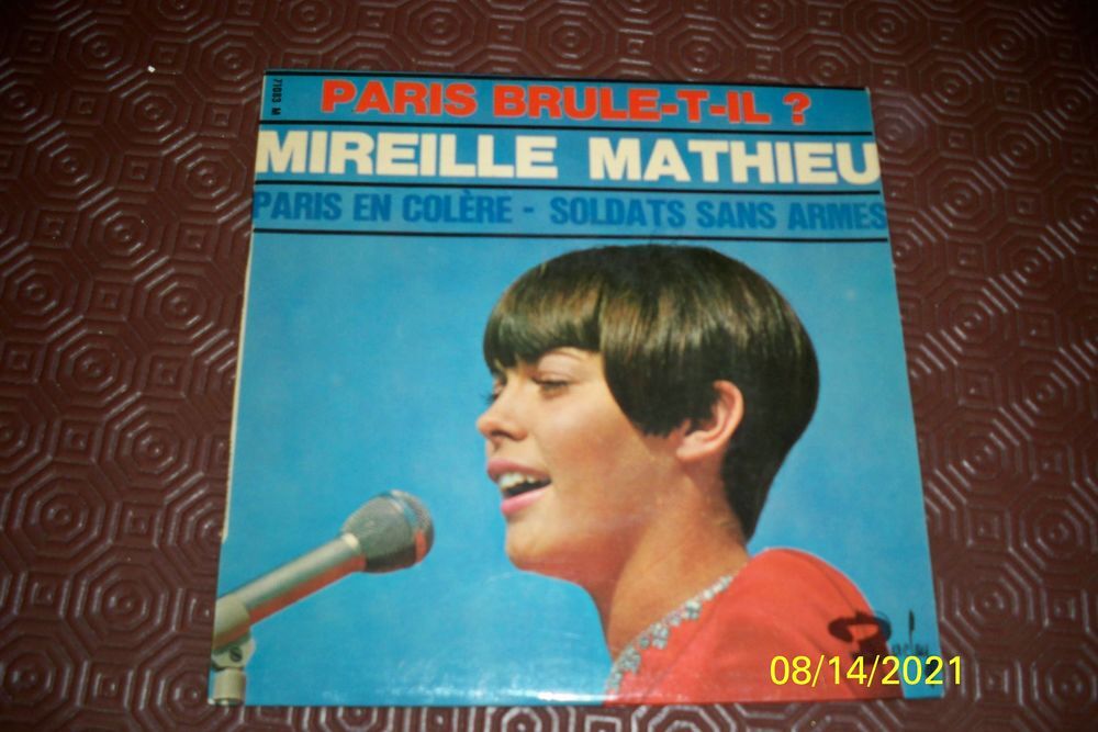 PARIS BRULE-T-IL ? 45TOURS Audio et hifi