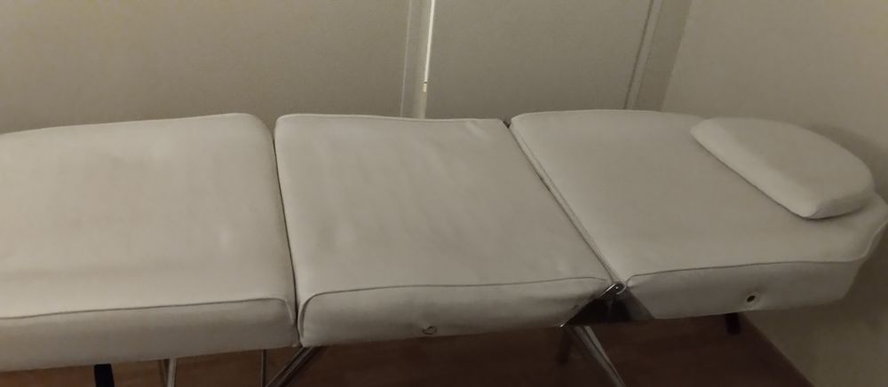 TABLE DE MASSAGE Meubles