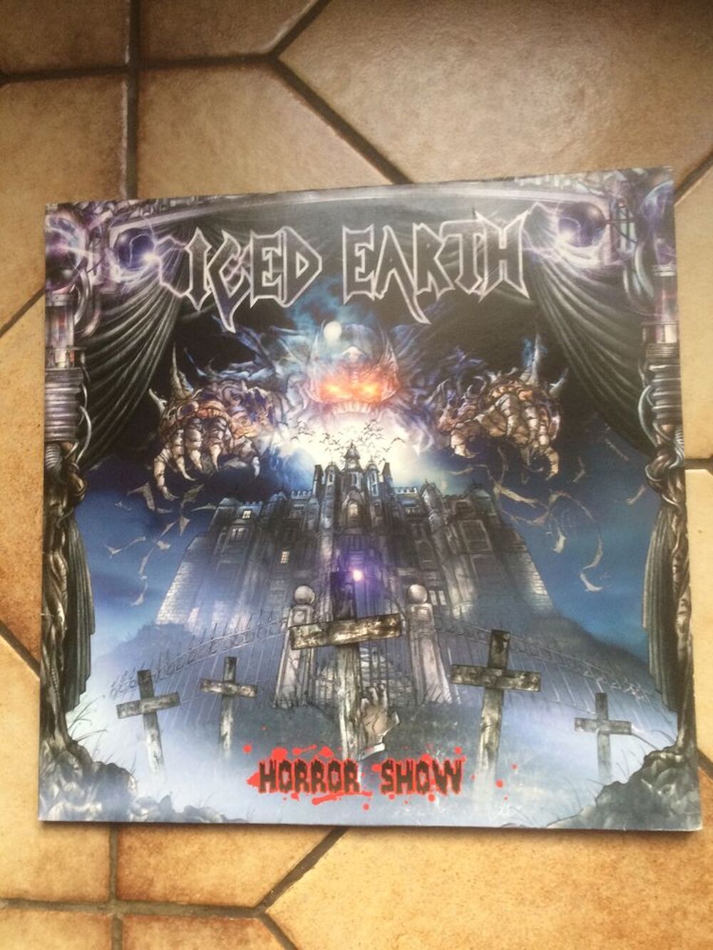 Double vinyls ICED EARTH vinyls de couleur CD et vinyles