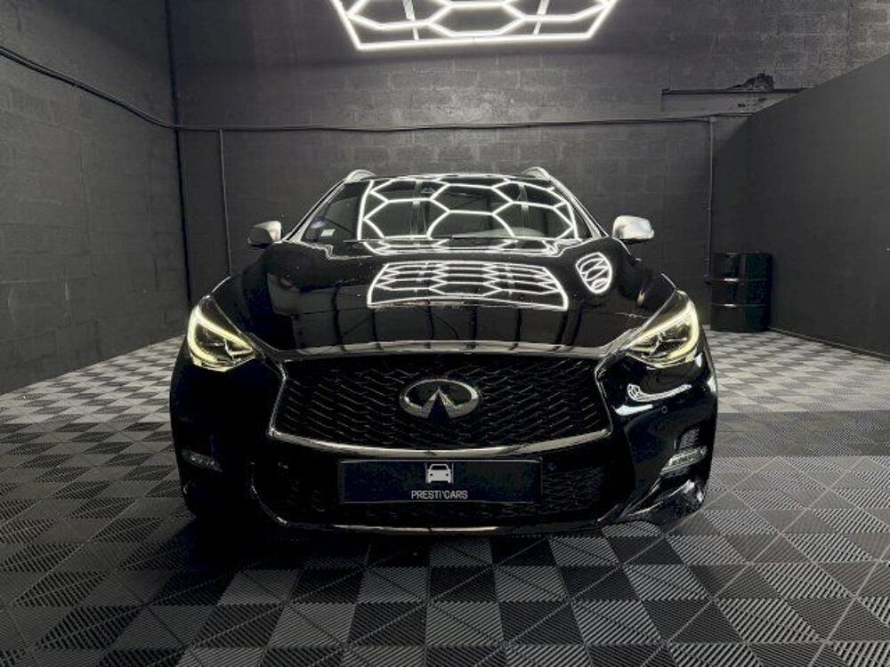 Q30 2.0t 211ch Sport City Black AWD DCT7 2017 occasion 33520 Bruges