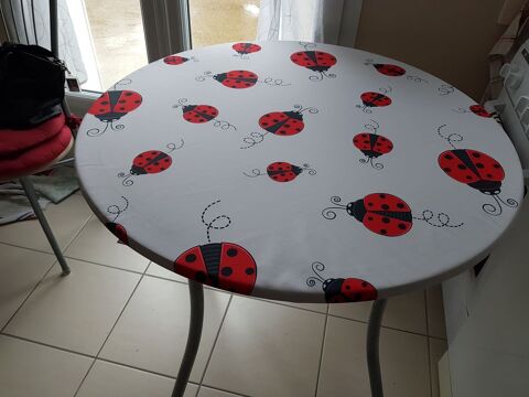 Table ronde
40 Saint-Jean-de-Monts (85)