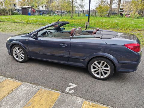 Opel astra Twintop 1.9 CDTI - 150 FAP Cosmo