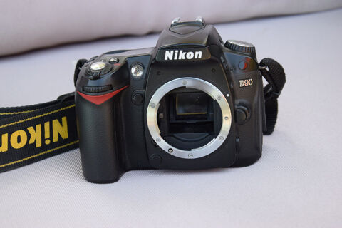 Reflex numrique Nikon D90, excellent tat. 250 Montanay (69)