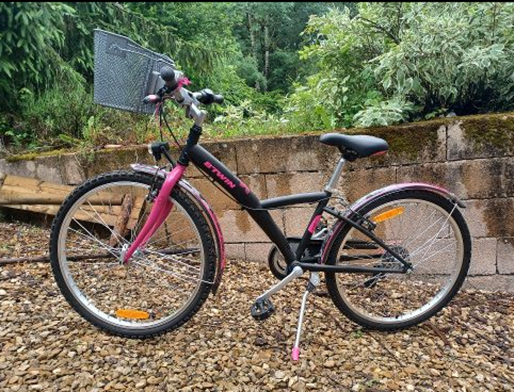 V&eacute;lo BTWIN DECATHLON Sports
