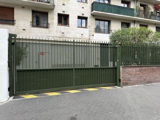  Parking / Garage  vendre 14 m