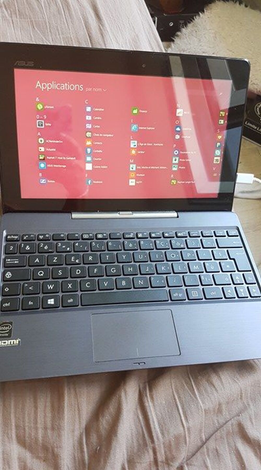 Tablette Asus Transformer T100TAF Téléphones et tablettes