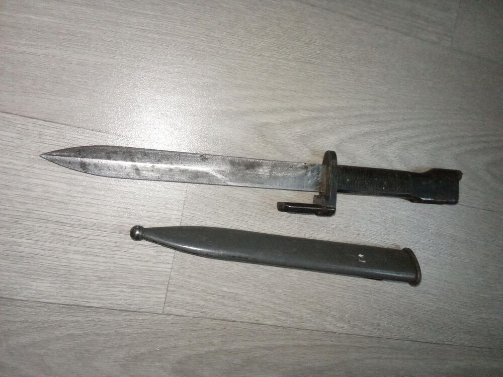 ba&iuml;onnette FAL 