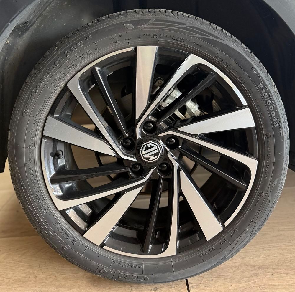 MG.ZS ZS 1.5 L Hybrid+ 197 ch Luxury 2025 occasion 81000 Albi
