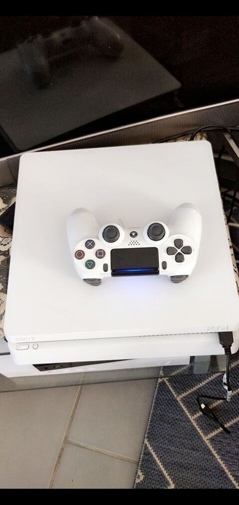 PS4 SLIM 500 go 100 Bourges (18)