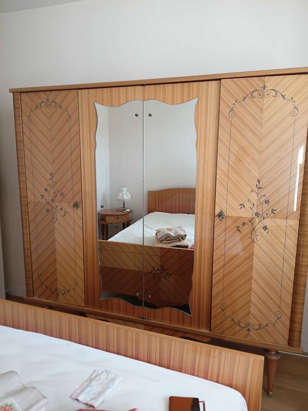 chambre en bois de rose Meubles