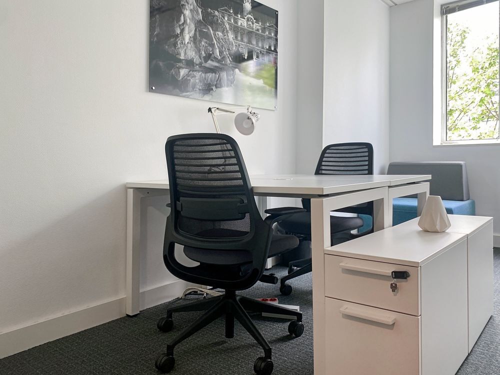   Bureau privé à louer pour 2 personnes à Lyon Part Dieu Plaza  