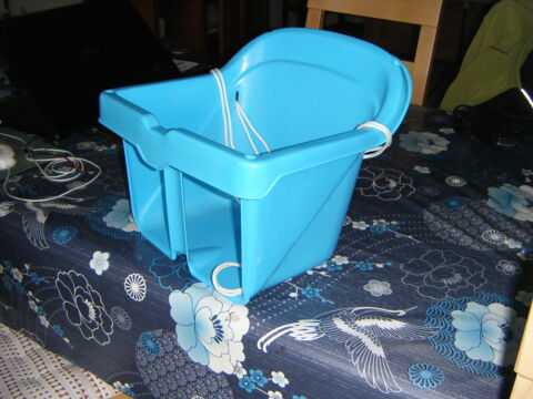 si�ge pour balan�oire 8 Contrex�ville (88)