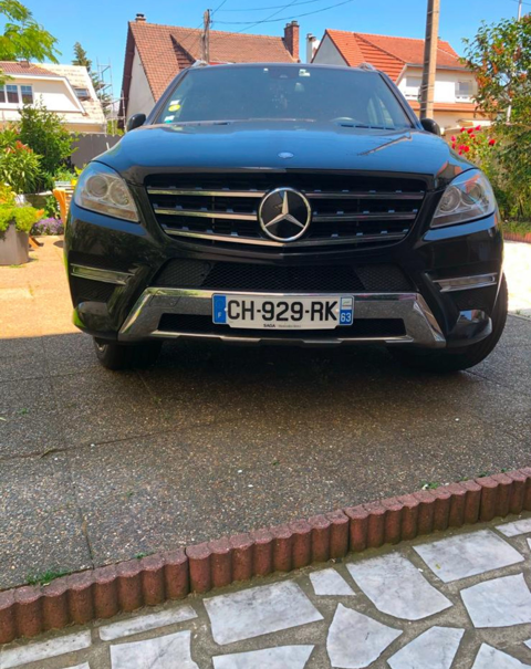 Mercedes Classe M ML 350 BlueTEC 4MATIC Edition 1 A 2012 occasion Rosny-sous-Bois 93110