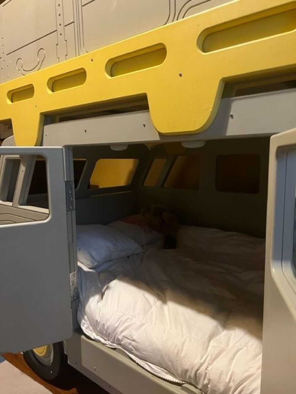 Vendons Lits superpos&eacute;s VW Van Surf Mobilier enfants