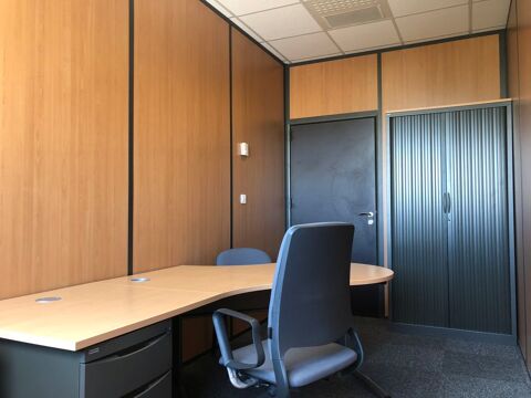 BUREAU MEUBLE EN CENTRE D'AFFAIRES - CAGNES/MER - TECHNOPO. Cagnes-sur-Mer (06800)