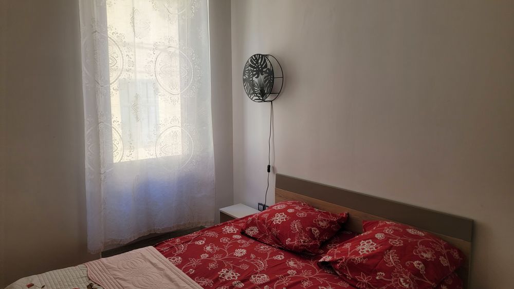 Location Appartement MEUBLEE, ANNUELLE F2 SIX-FOURS = 650 euros/mois Six-fours-les-plages