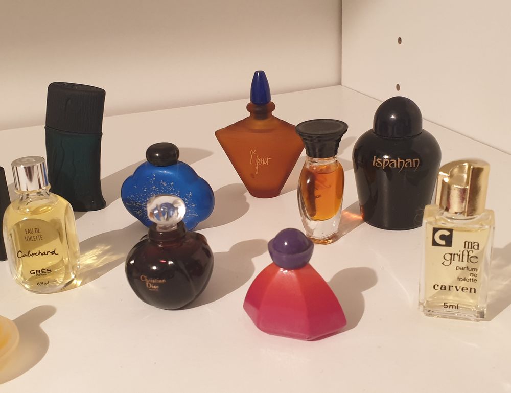 VINTAGE - MINIATURES DE PARFUM - ANNEES 80-2000 - Lot 2 