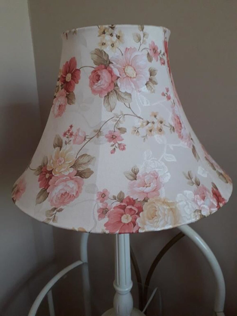 LAMPE A POSER STYLE ROMANTIQUE Décoration