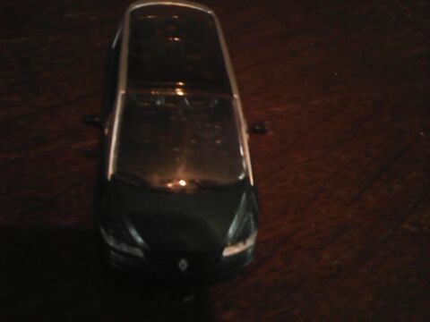 Voiture Renault Avantine Norev Modle rduit 1/43 14 Marmande (47)