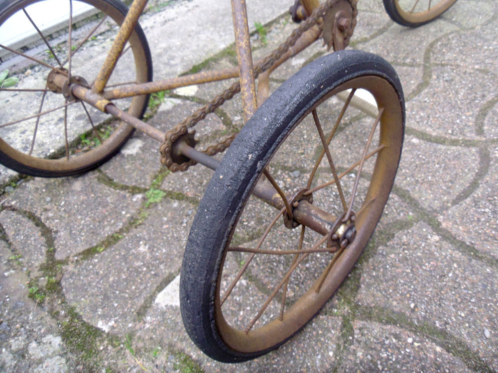 Tricycle enfant vintage Vélos