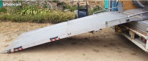 Rampe de chargement 1200 Charmes-sur-Rh�ne (07)