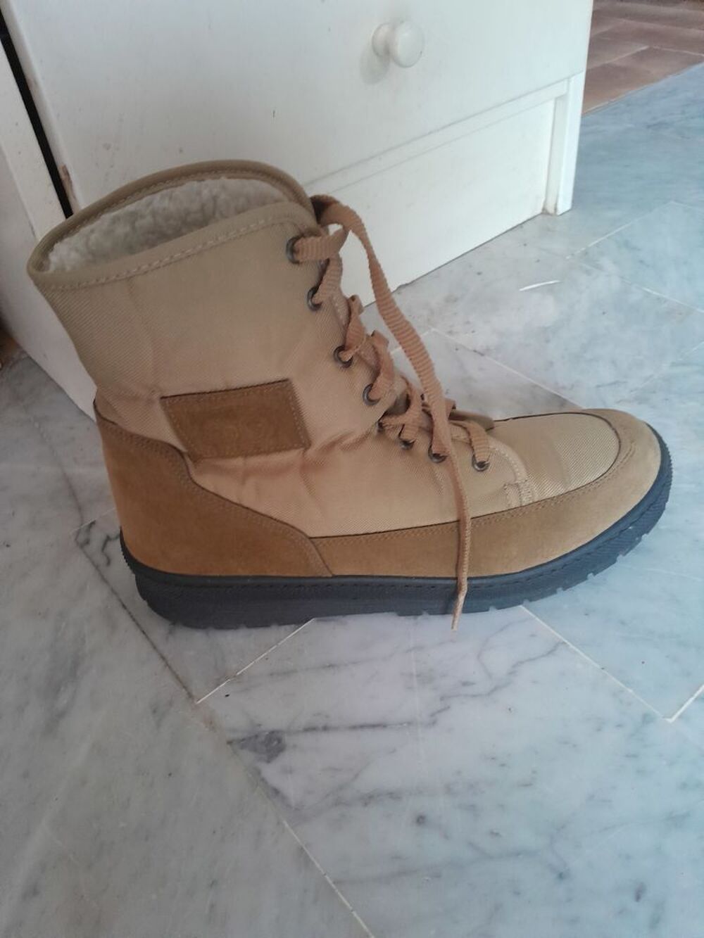Chaussures de randonn&eacute;e homme Chaussures