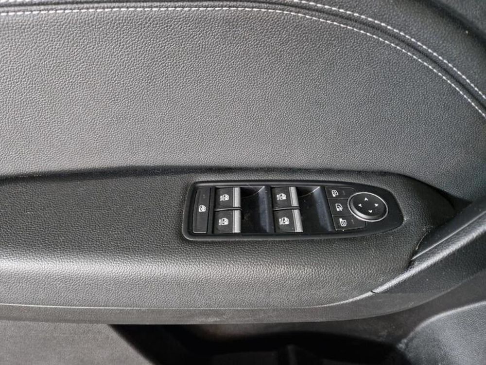 Captur E-Tech full hybrid 145 Techno 2023 occasion 42120 Le Coteau