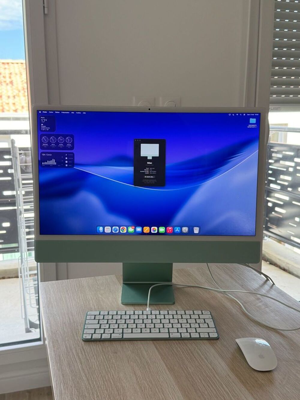 iMac 24 pouces (2023) - Puce M3 - 512 Go SSD - Tr&egrave;s bon &eacute;tat Matériel informatique