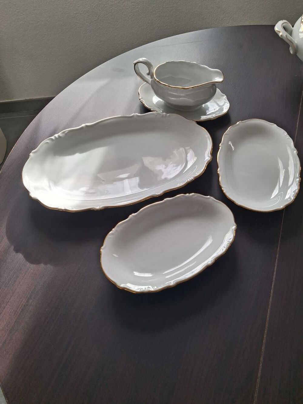 SERVICE DE TABLE 44 PI&Egrave;CES Décoration