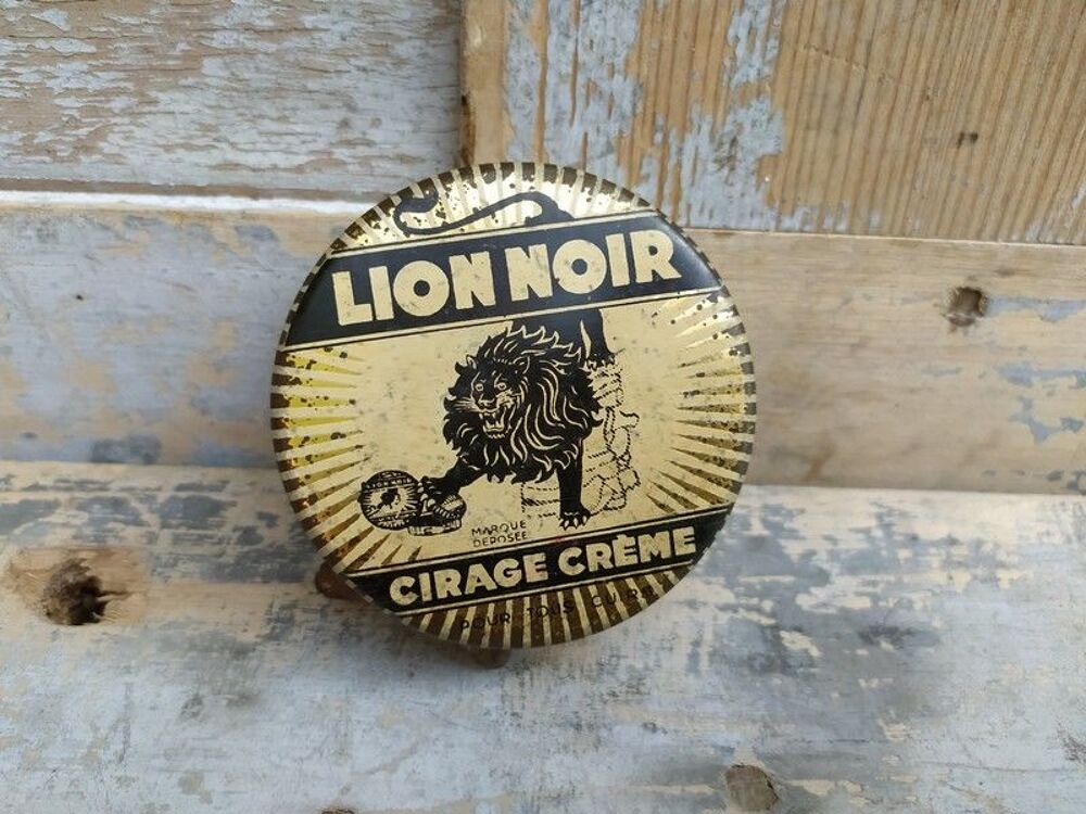 Anciennes Boites Publicitaires Cirage Lion Noir 
