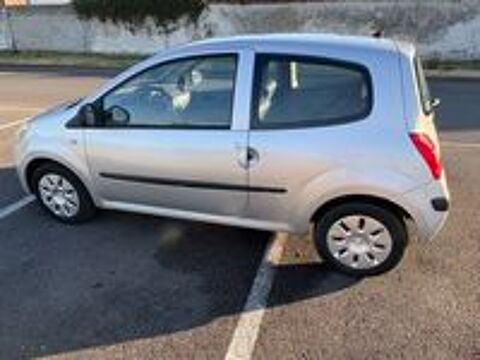 Twingo II 1.2 16v 75 eco2 Initiale 2009 occasion 77164 Ferri&egrave;res-en-Brie