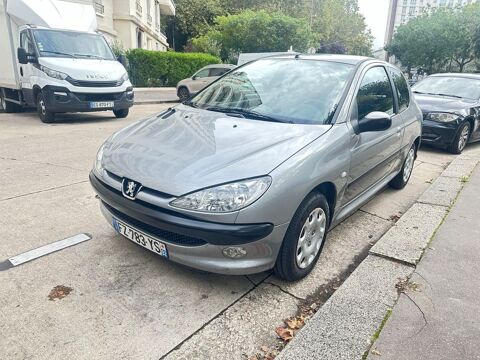 Peugeot 206 1.4i XR Présence 2003 occasion Vanves 92170