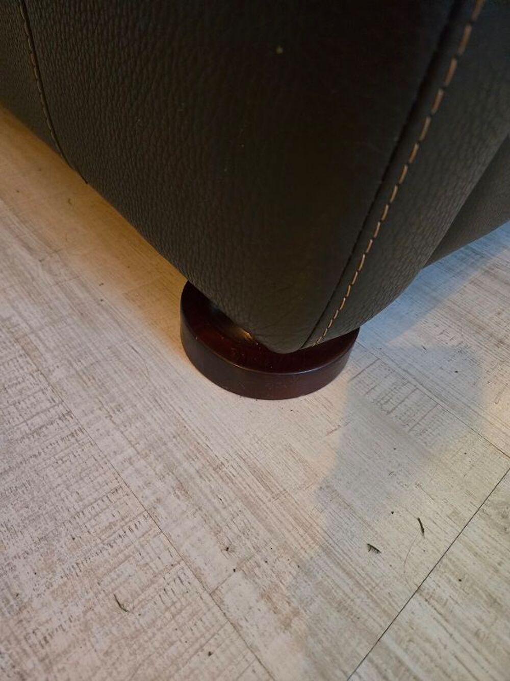 Fauteuils en cuir Meubles