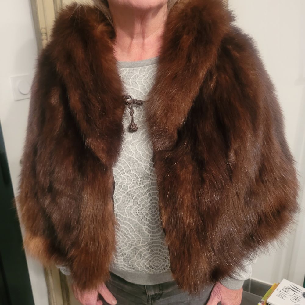 Manteau Astrakan Noir / Vison manteau / Renard blanc Vêtements