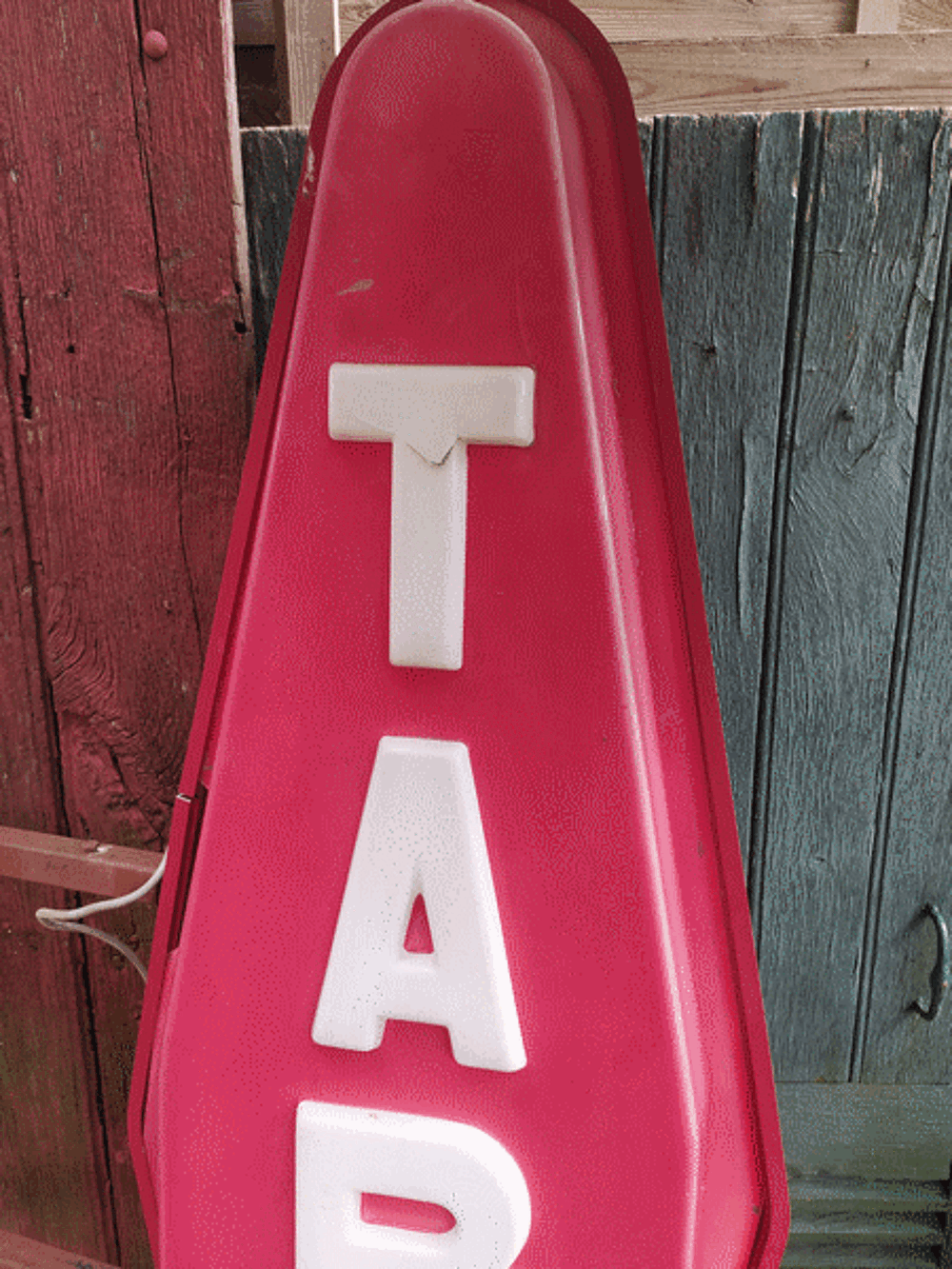 Grande Carotte Enseigne Publicitaire Tabac Vintage 

