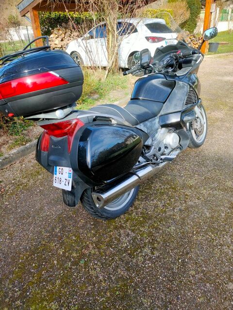 Moto HONDA 2009 occasion Moisson 78840