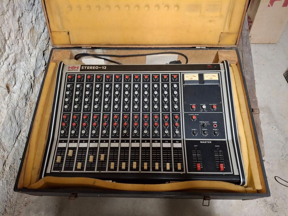 Table de mixage professionnelle Audio et hifi